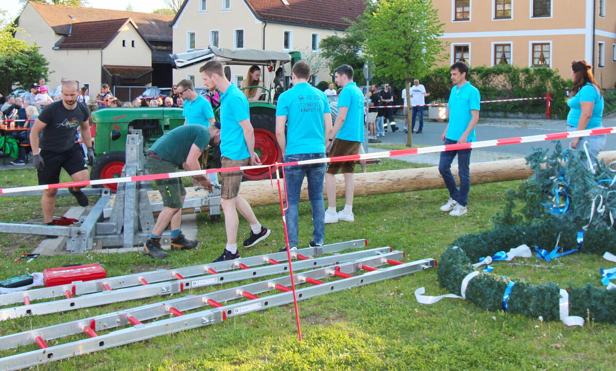 Frischer Wind bei Kirwaleit Etzenricht mit neuen Gesichtern
