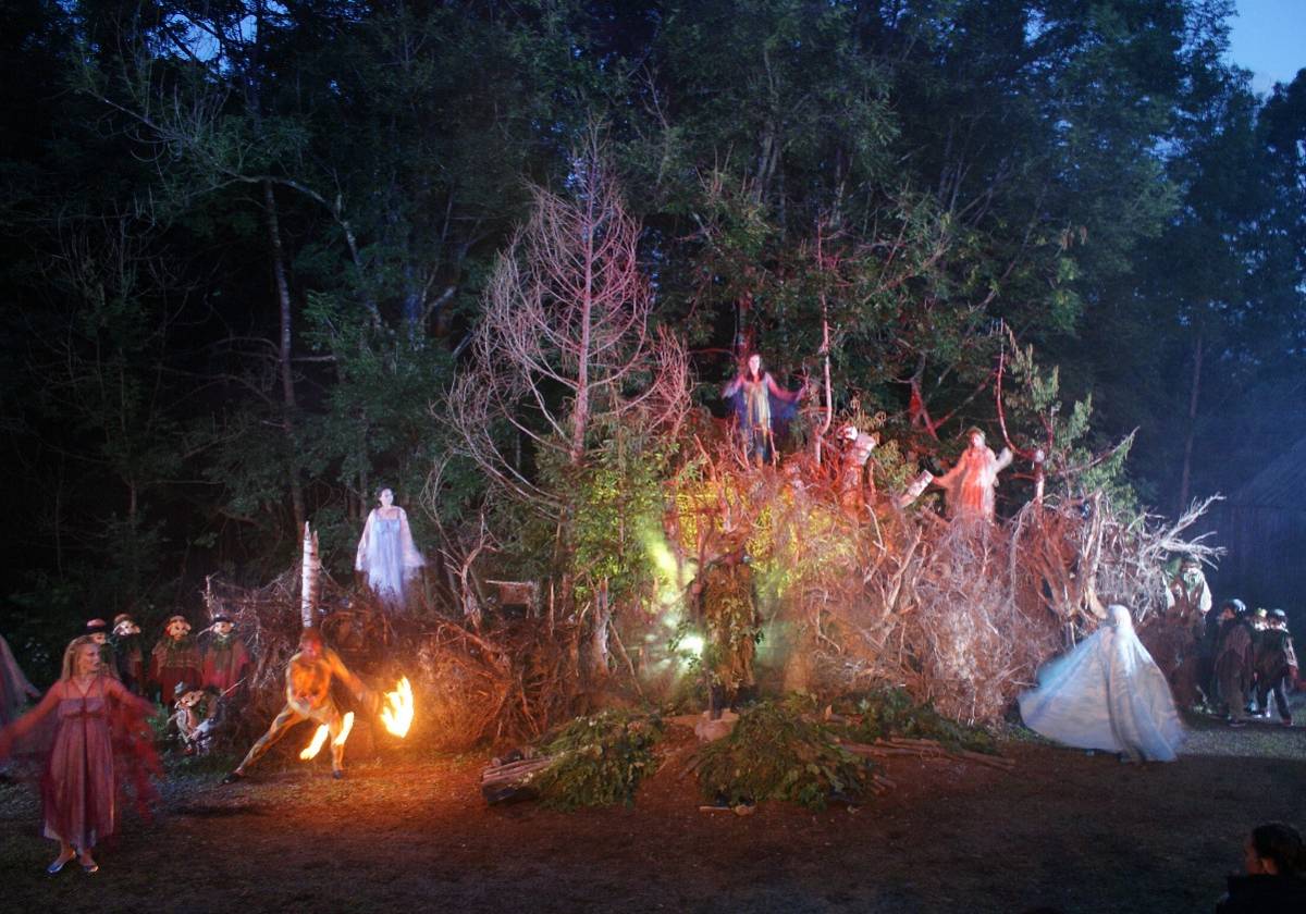 „Irrlichter“ – Ein fantasievolles Theaterstück in Schönsee erleben