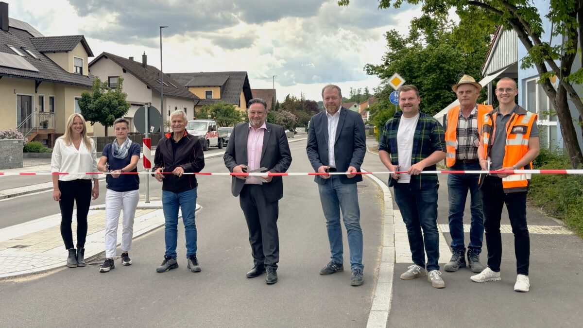 Teublitz feiert: Münchshofener Straße nach Ausbau eröffnet