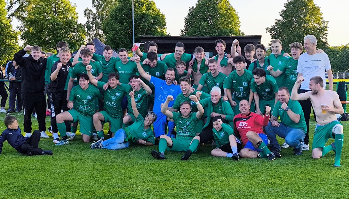 FC Weiden-Ost II steigt in die Kreisliga auf – 4:0-Sieg gegen SV Neusorg im letzten Relegationsspiel