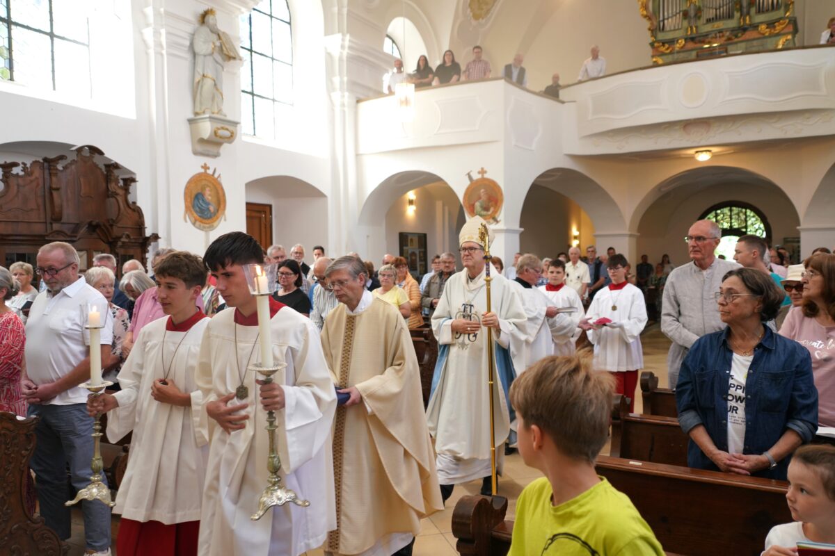 „Glaube – Hoffnung – Liebe“ – Erstes Fahrenbergfest