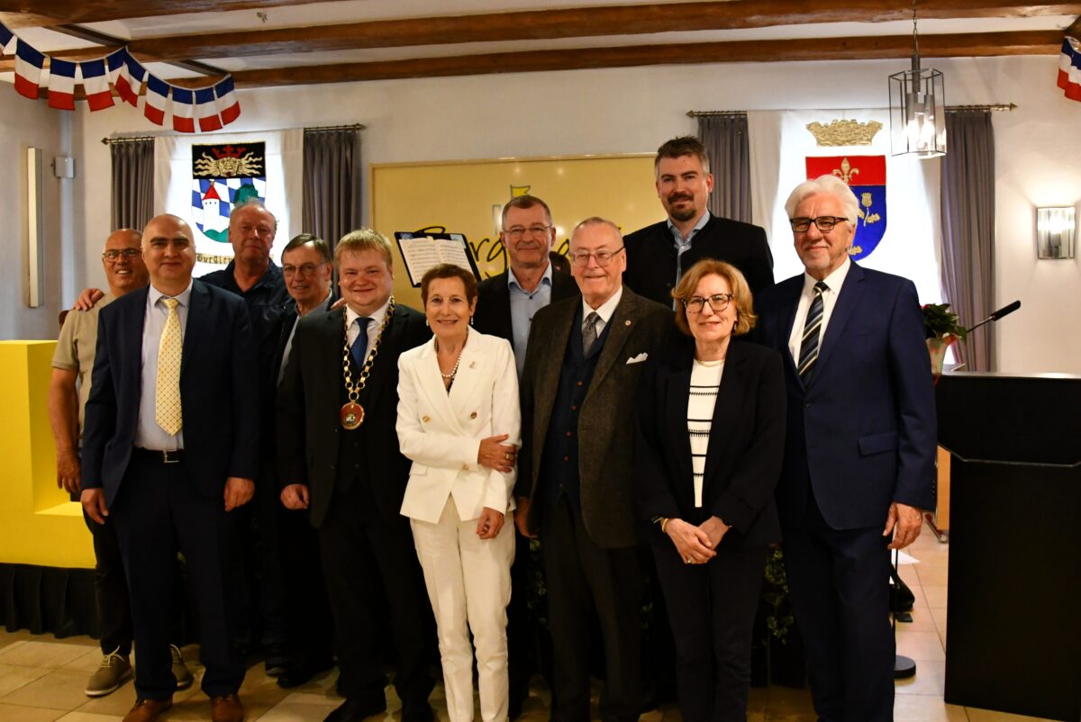 Burglengenfeld feiert deutsch-französische Freundschaft