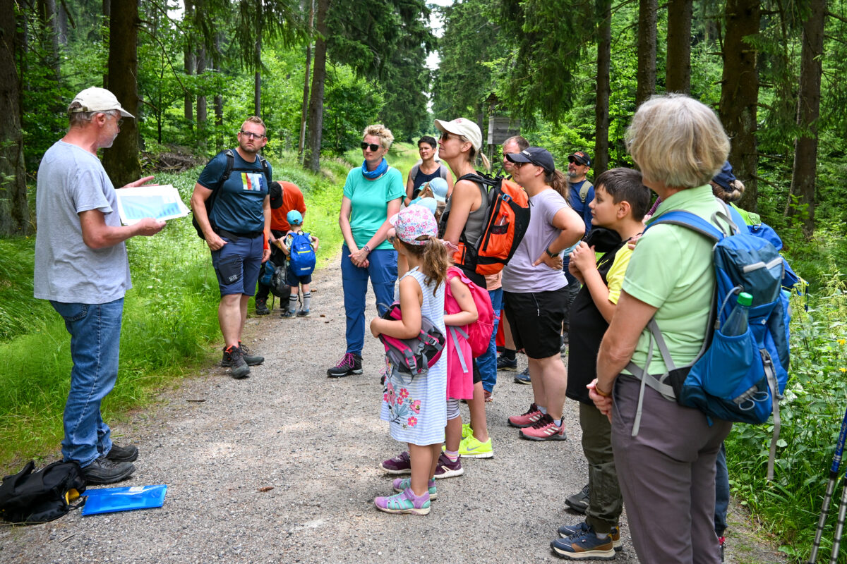 Magisches Wochenende im Steinwald begeistert über 100 Naturfreunde