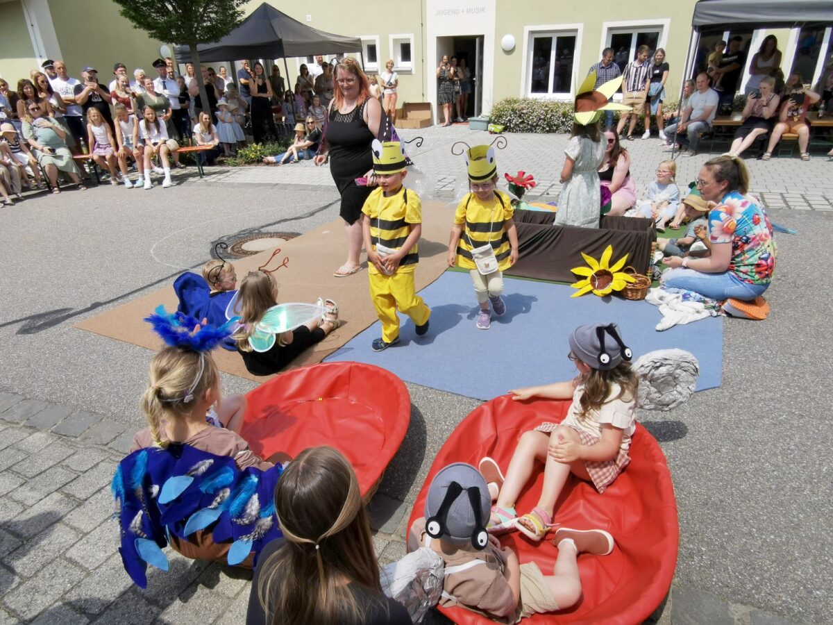 Eslarner Kindergarten begeistert mit Naturschauspiel