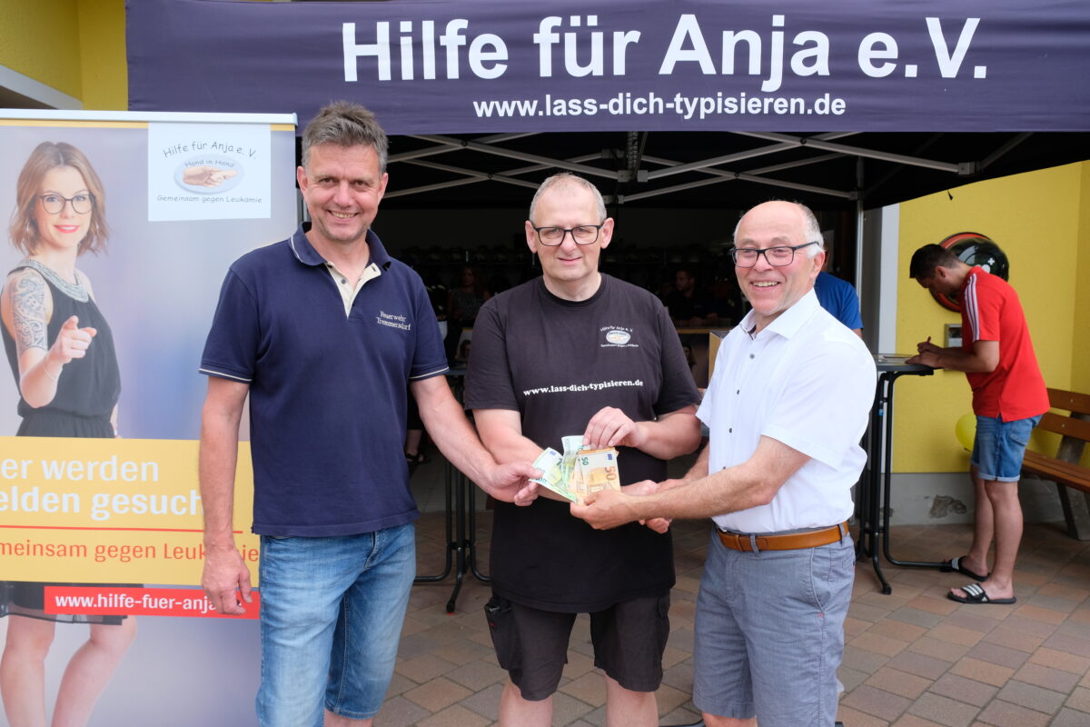 Speinsharter Gemeinderat spendet für die TypAktion „Hilfe für Anja“