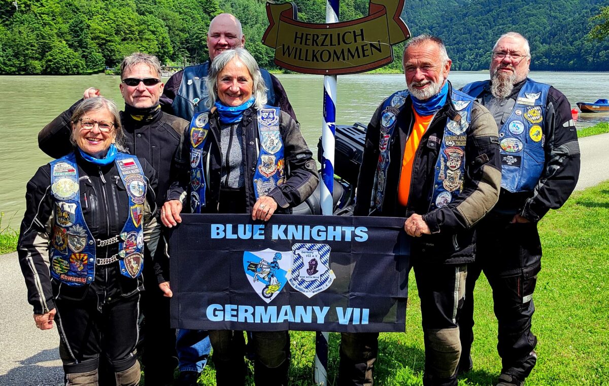 Ein Pfingstmontag mit Kurven, Kulinarik und Kameradschaft