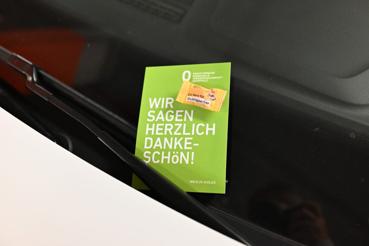 Mentos für Richtigparker: Aktion belohnt Verkehrssicherheit