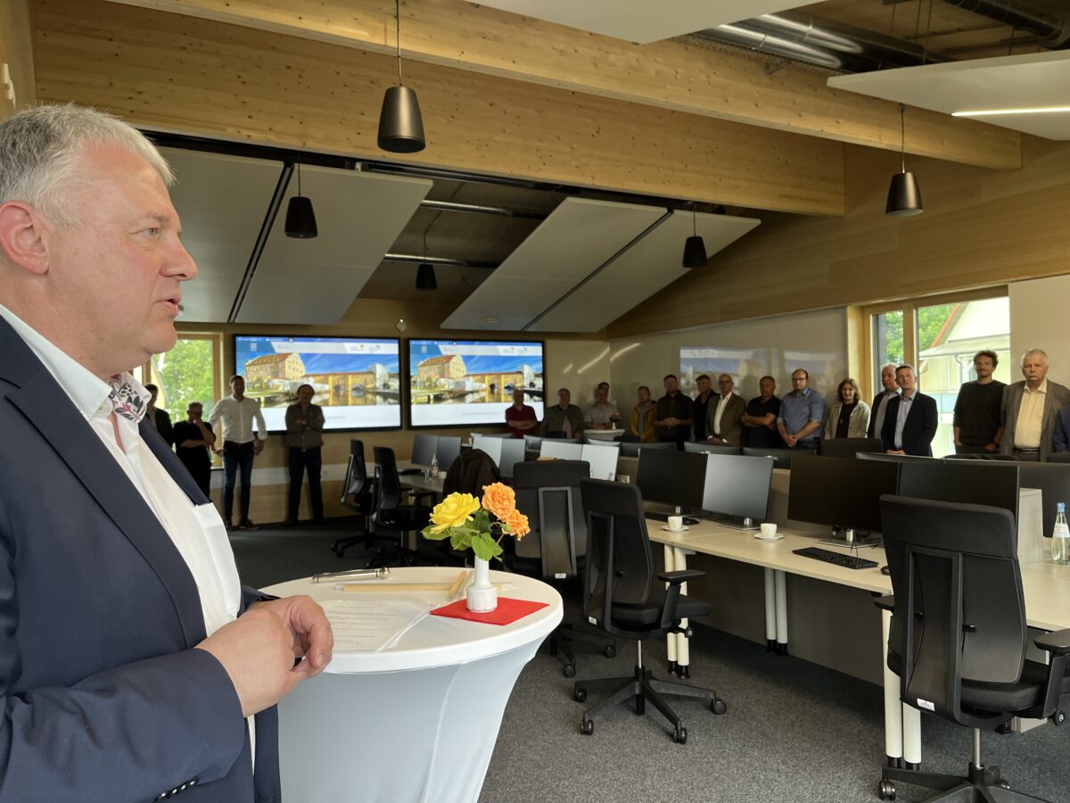 Neues Katastrophenschutz-Zentrum in Amberg-Sulzbach eröffnet