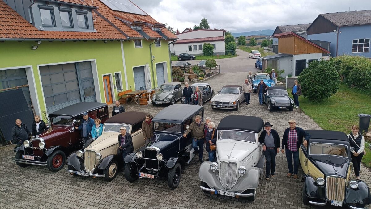 Oldtimer-Rundfahrt führt nach Eslarn