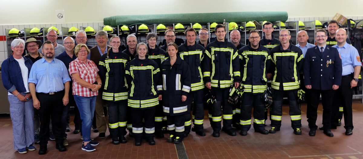 Etzenrichter Feuerwehr legt Prüfung zu Leistungsabzeichen ab