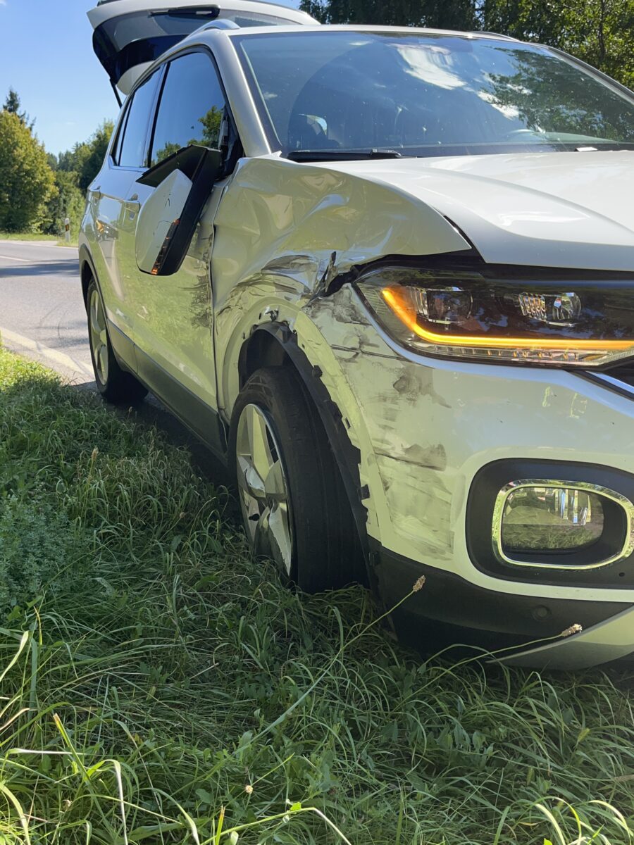 Überholmanöver endet in Verkehrsunfall in Sulzbach-Rosenberg