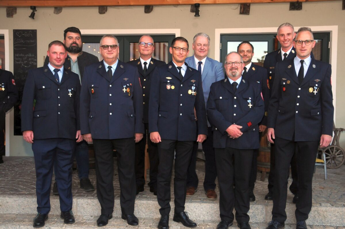 Feuerwehrleute in Sulzbach-Rosenberg geehrt