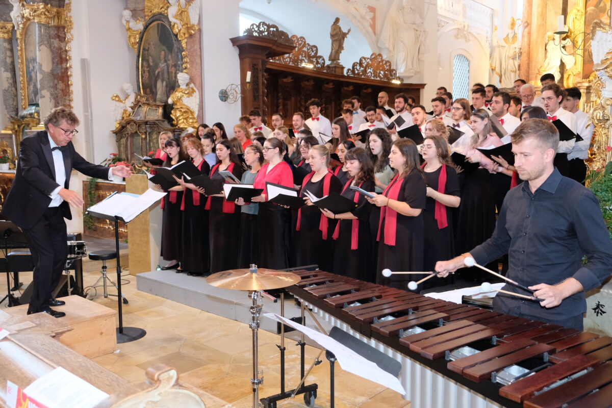 Jubel für „Epochal“ – Konzert verbindet Epochen und Kulturen