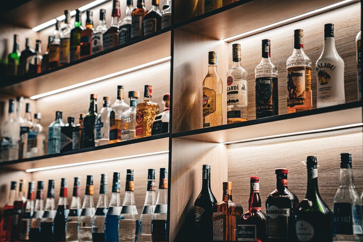 Bar-Betreiber angeklagt – Vorwurf: Frauen heimlich gefilmt