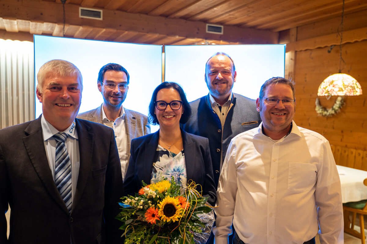 CSU Püchersreuth und Wurz küren Miriam Hanebuth zur Bürgermeisterkandidatin