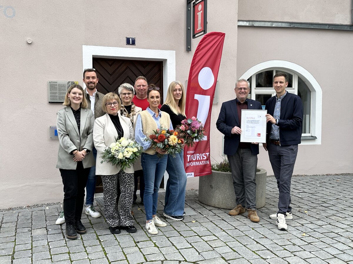 Tourismusbüro Schwandorf ausgezeichnet – Zum dritten Mal Qualitätssiegel