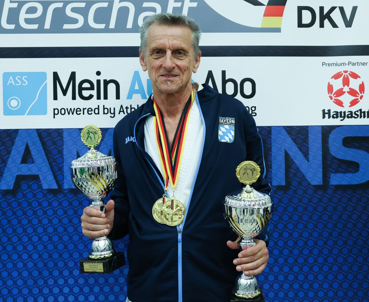 Riesenerfolg für Karateka Dieter Baller