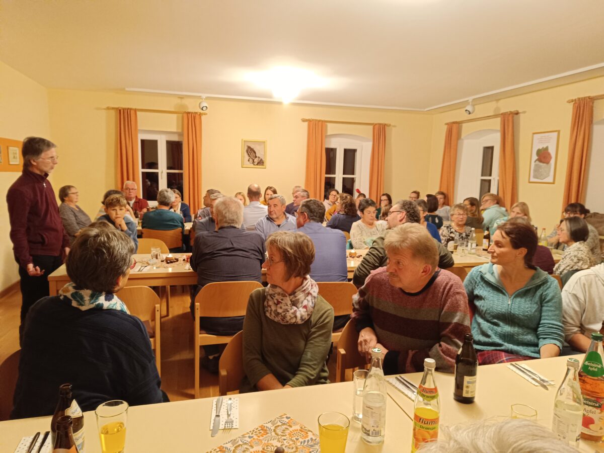 Evangelische Kirchengemeinde würdigt Ehrenamtliche in Mantel