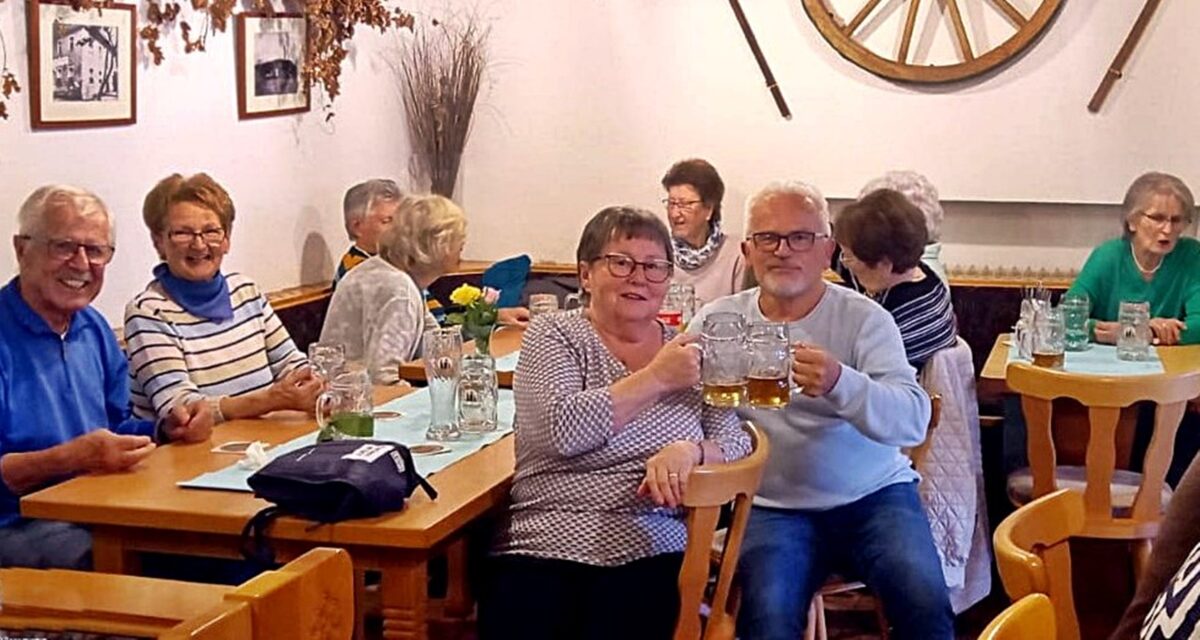 Gänsebraten lockt Pfarrei-Senioren in Schirmitz