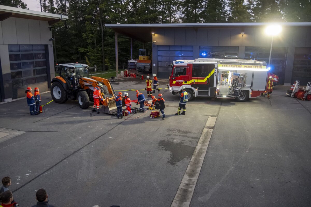 Lange Nacht der Feuerwehr 2025 begeistert Parkstein