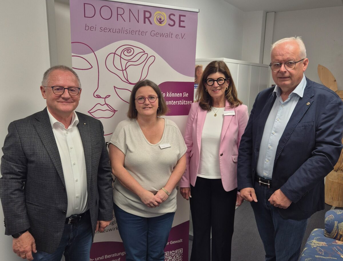 Lions Club spendet 1.000 Euro an Dornrose in Weiden