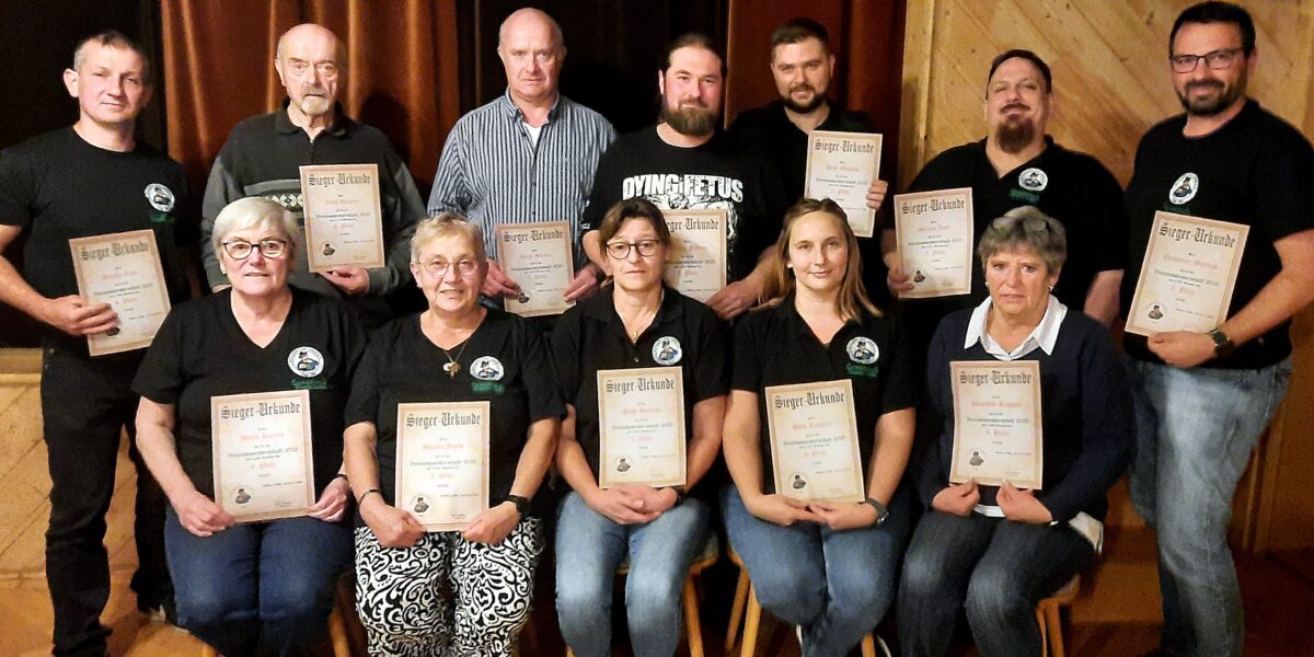 Ochs und Weiß triumphieren beim Schnupferclub Latsch in Weiden