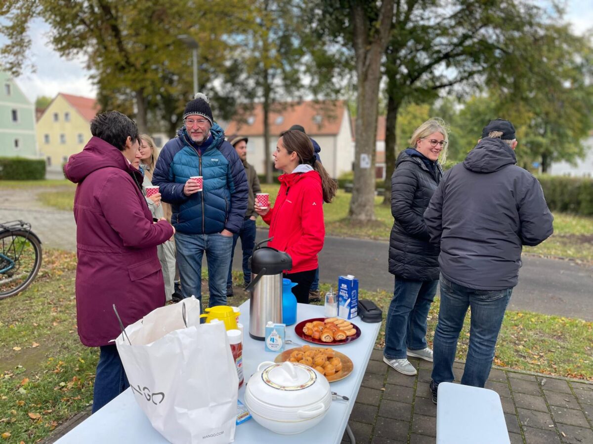 SPD-Bürgermeisterkandidatin Petra Thomas startet ihre Bewerbungstour