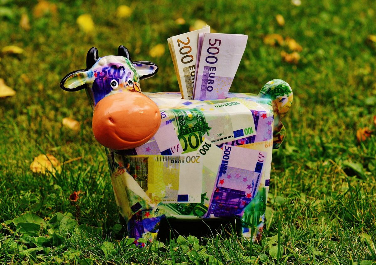 Weltspartag 2025 – Zinsen einloggen, oder „Alles-auf-Aktien“?