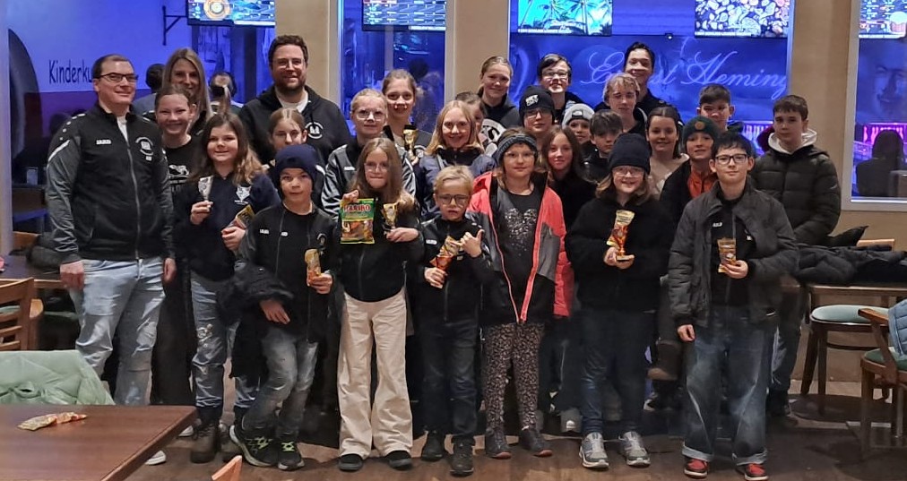 Ausflug der Jungschützen in die Hemingway Bowling Lounge