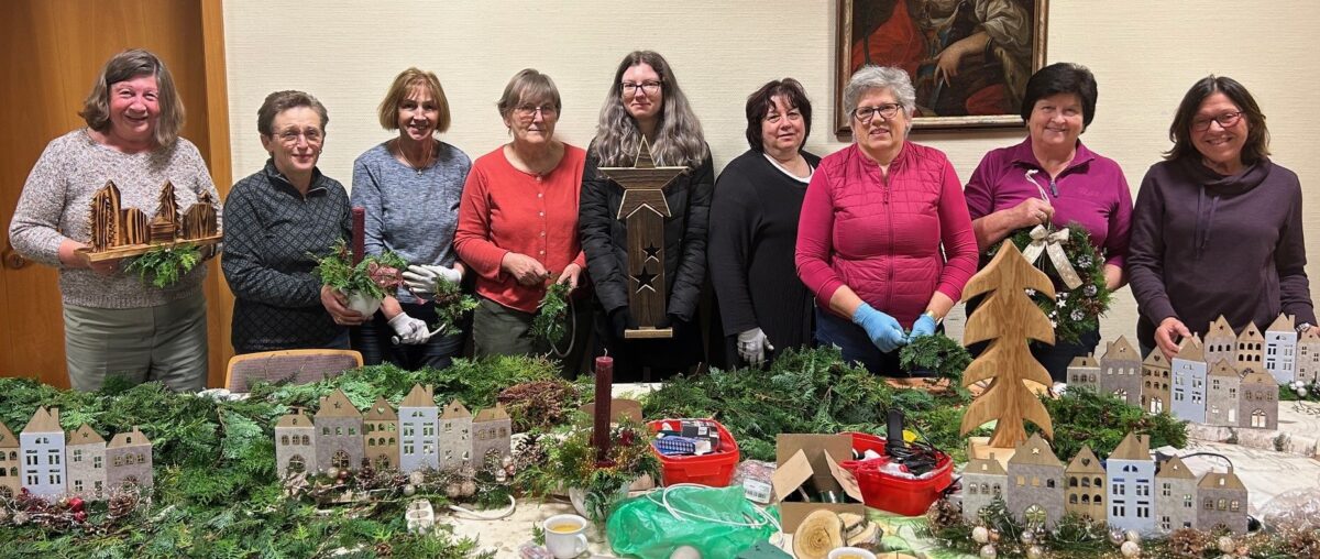 KAB-Frauen laden zum Advents- und Weihnachtsbasar in Immenreuth