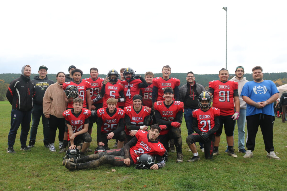 Mad Bulldogs übernehmen U16-Finalturnier in Amberg