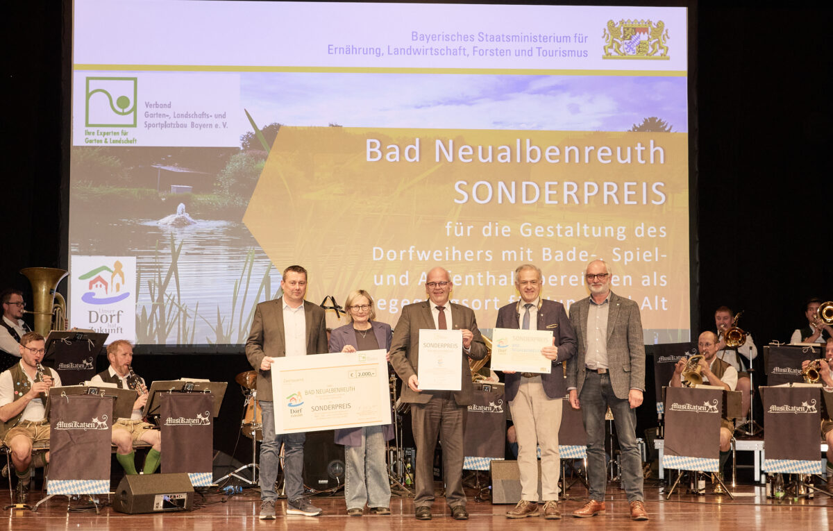 Erfolg für Bad Neualbenreuth Sonderpreis bei Unser Dorf hat Zukunft