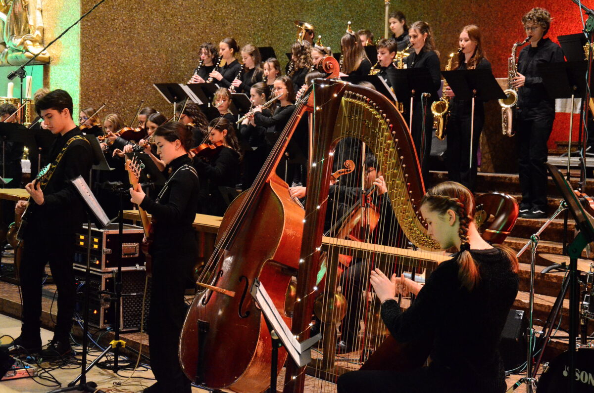 Augustinus-Gymnasium lädt zum Weihnachtskonzert