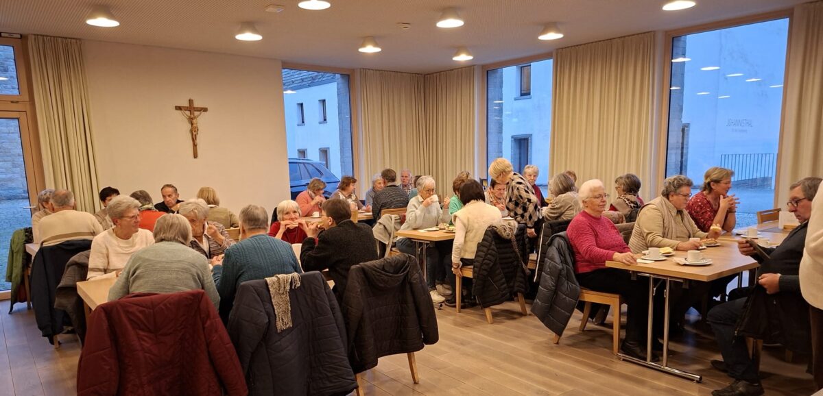 Besinnliche Adventfeier der Generation 60+ in Windischeschenbach