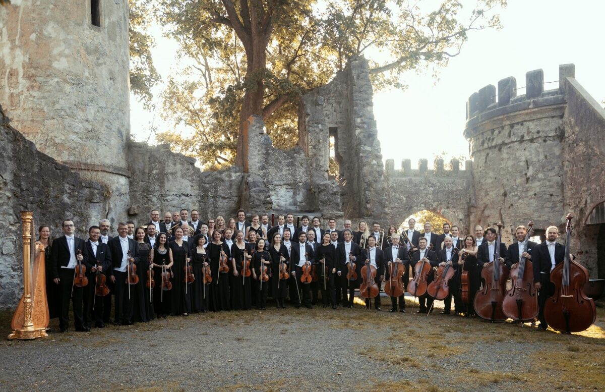 Hola 2026 mit den Hofer Symphonikern in Tirschenreuth