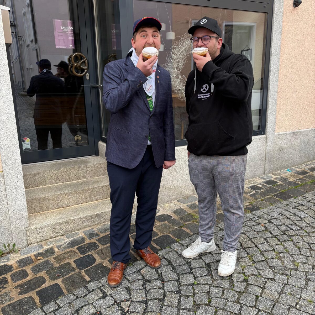 Krapfen-Schmaus sammelte fleißig für Projekte in Tirschenreuth