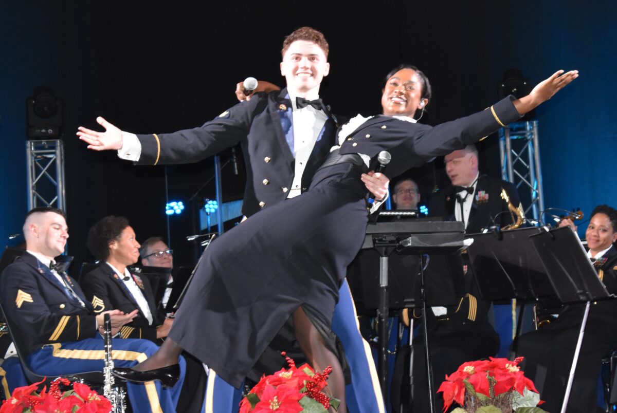 „Merry Christmas“ mit US Army: Weihnachtskonzert der ganz besonderen Art