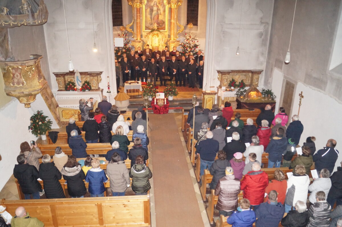 Weihnachtssingen des Männergesangverein Gemütlichkeit Weihern