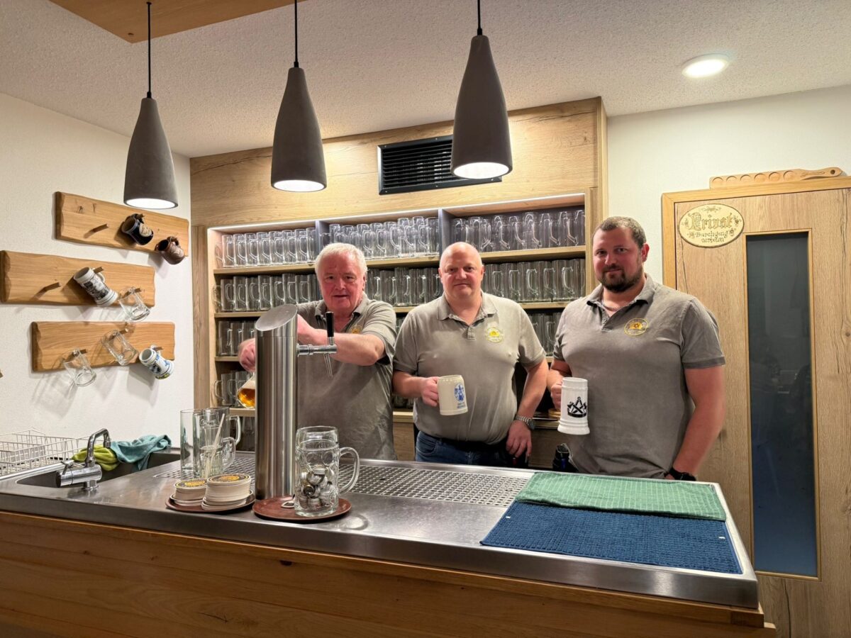 Moderne Zoiglkultur trifft Biergarten-Idylle: Die Zoiglstubn Fichtenschacht