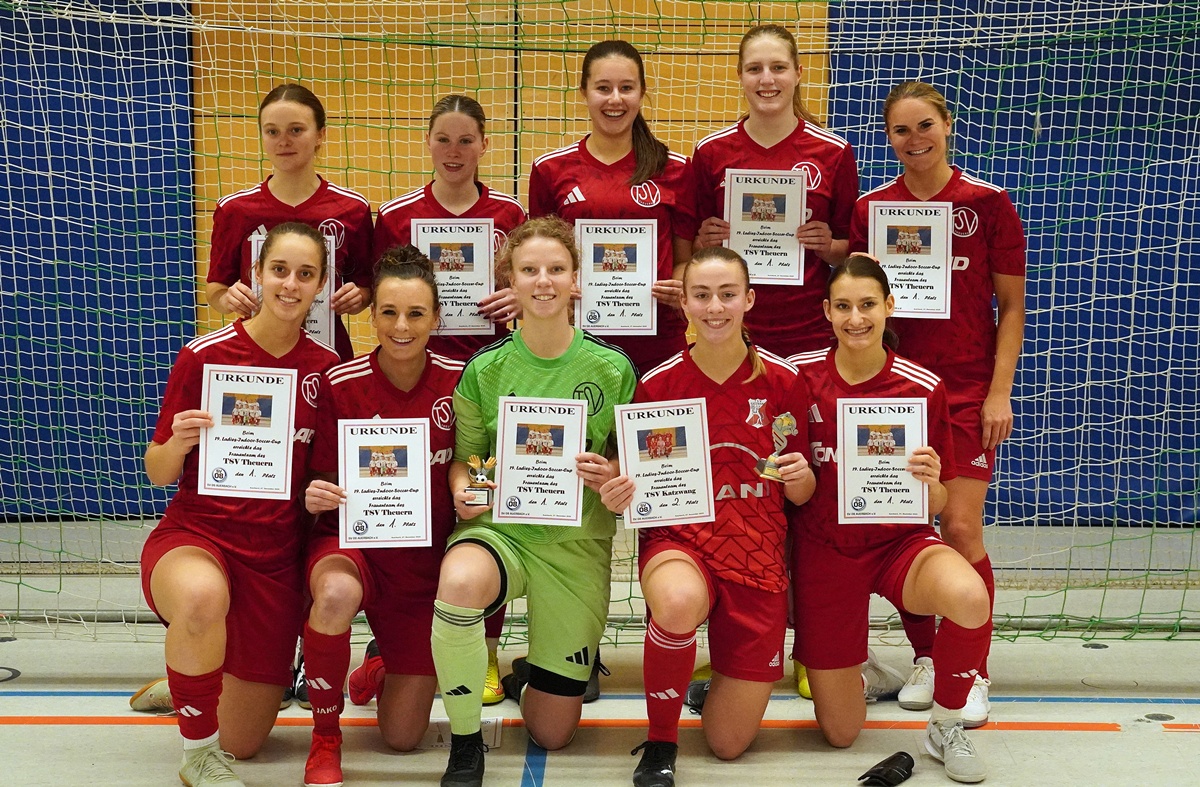 „Ladies Indoor Soccer Cup“: Höhepunkt im Kalender des Damenfußball