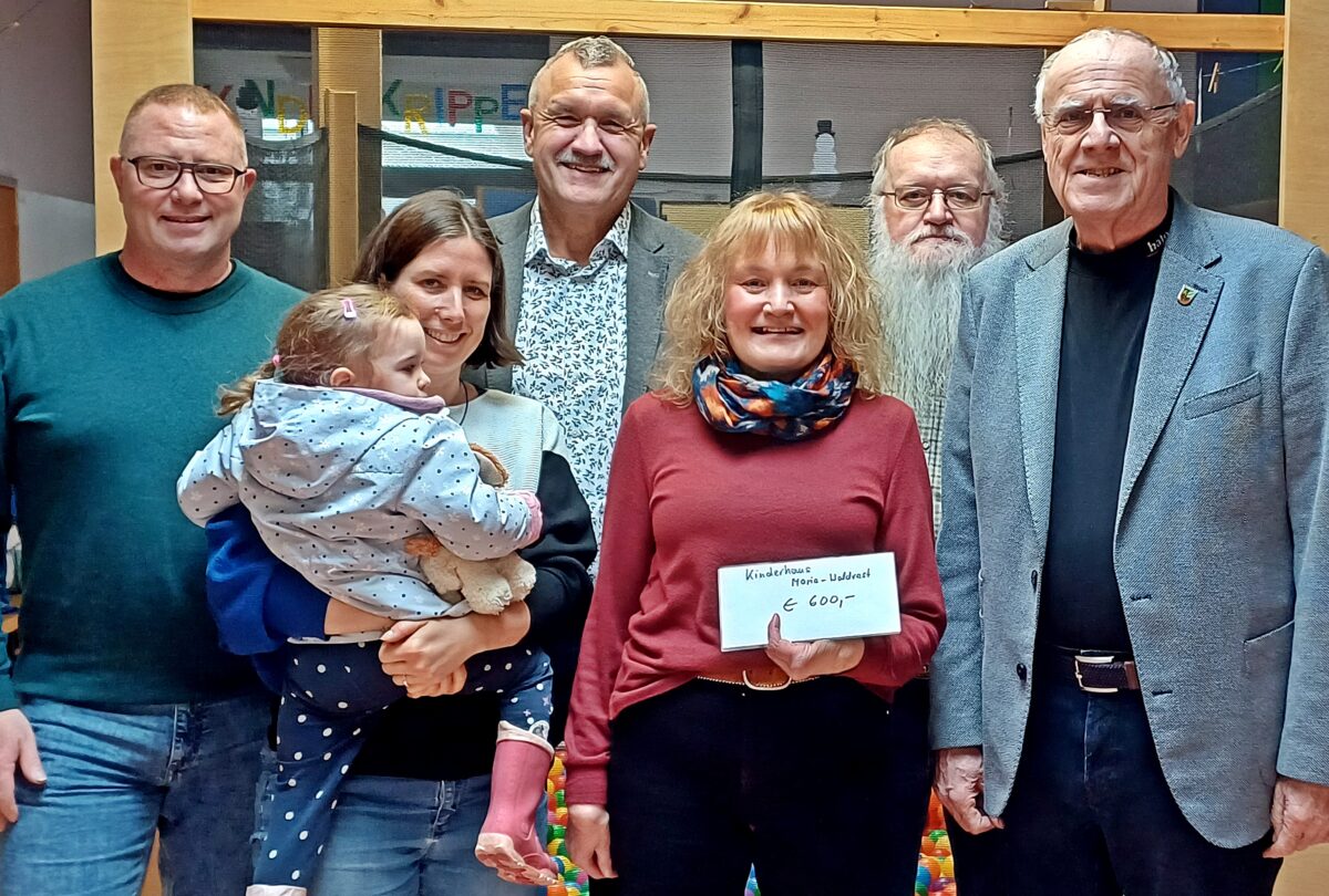 CSU spendet 600 Euro an Kinderhaus Maria Waldrast in Weiden