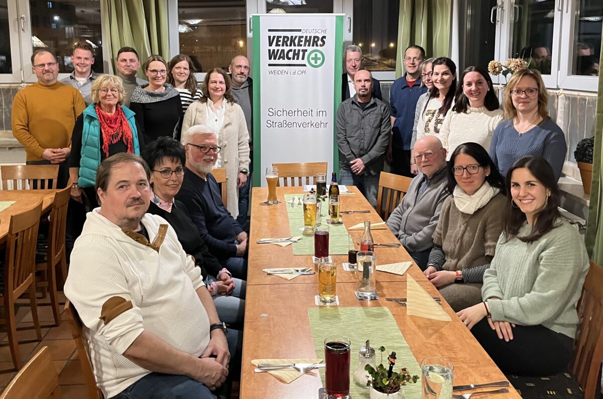 Elternlotsen sorgen für sichere Schulwege in Weiden