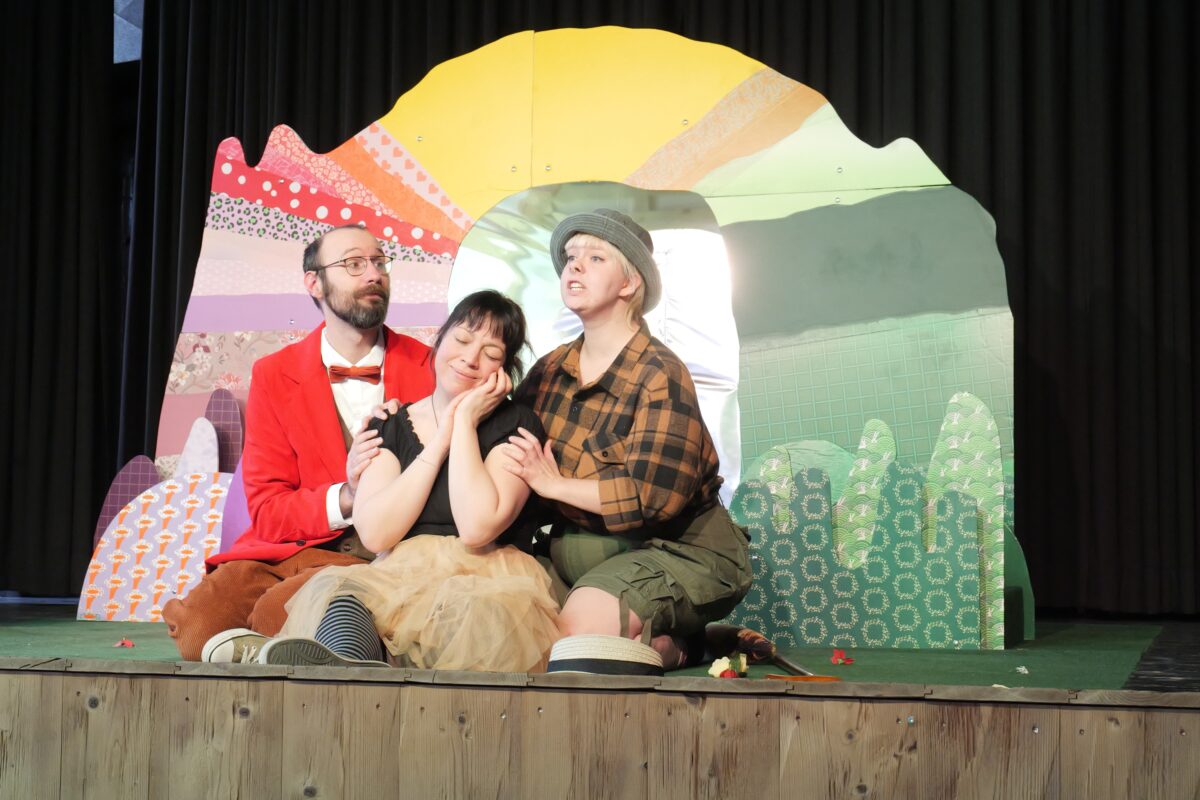 Kinderstück „Nur ein Tag“ feiert Premiere in Oberviechtach