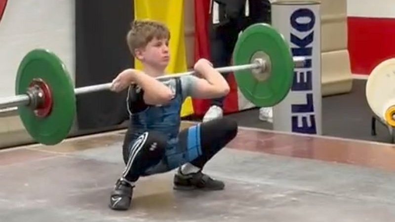 Gewichthebernachwuchs holt Gold, Silber und Bronze für den AC Weiden