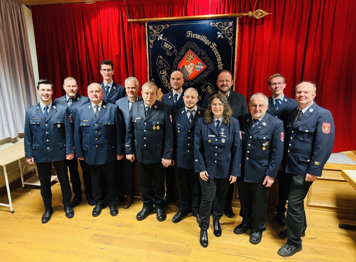 Ehrenabend feiert 175 Jahre Feuerwehrdienst in Flossenbürg